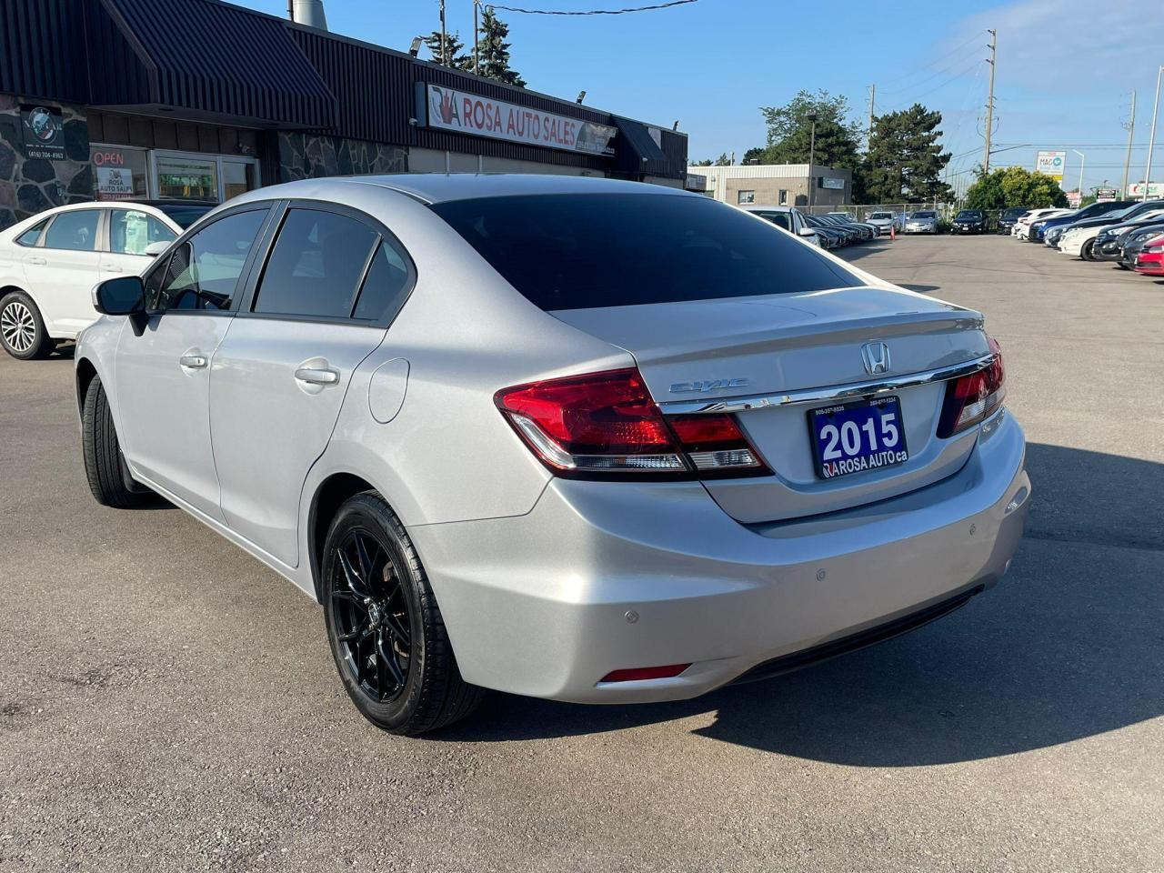 2015 Honda Civic AUTOLOW KM NO ACCIDENT BLUETOOTH CAMERA ALLOY RIMS Photo3