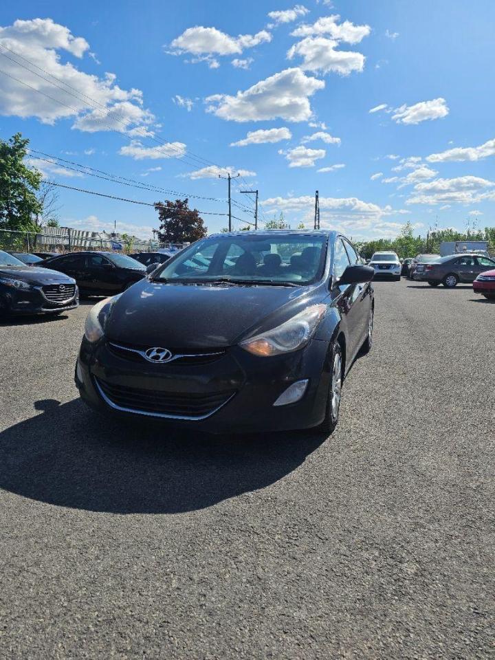 Used 2013 Hyundai Elantra  for sale in Vaudreuil-Dorion, QC