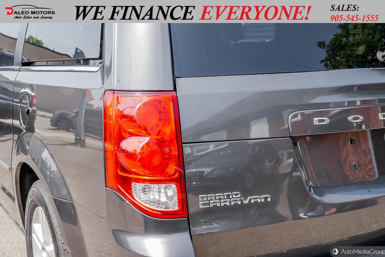 2015 Dodge Grand Caravan 4dr Wgn Crew / 7 PASS / WOOD TRIM Photo
