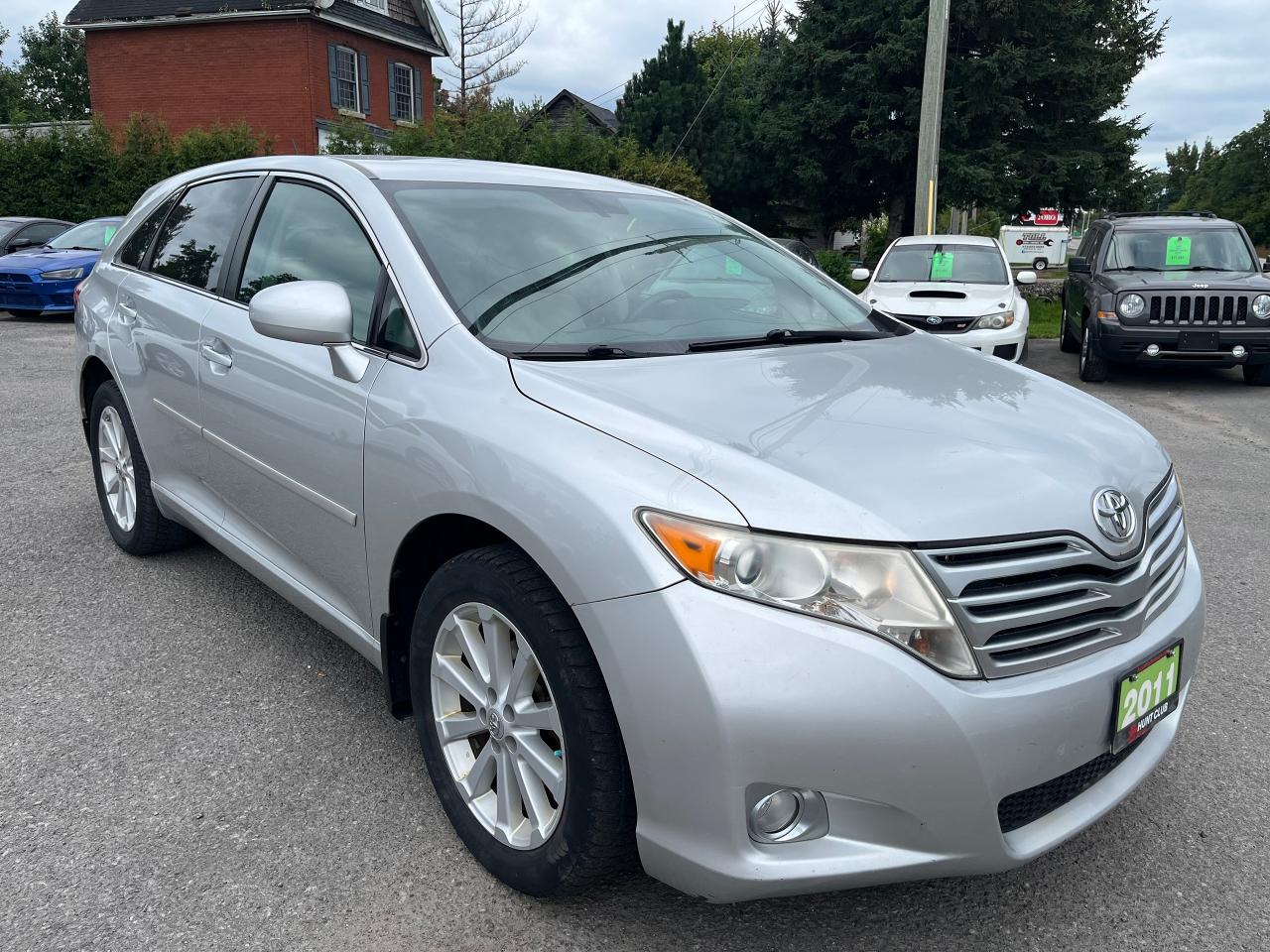 Used 2011 Toyota Venza Base AWD for sale in Gloucester, ON