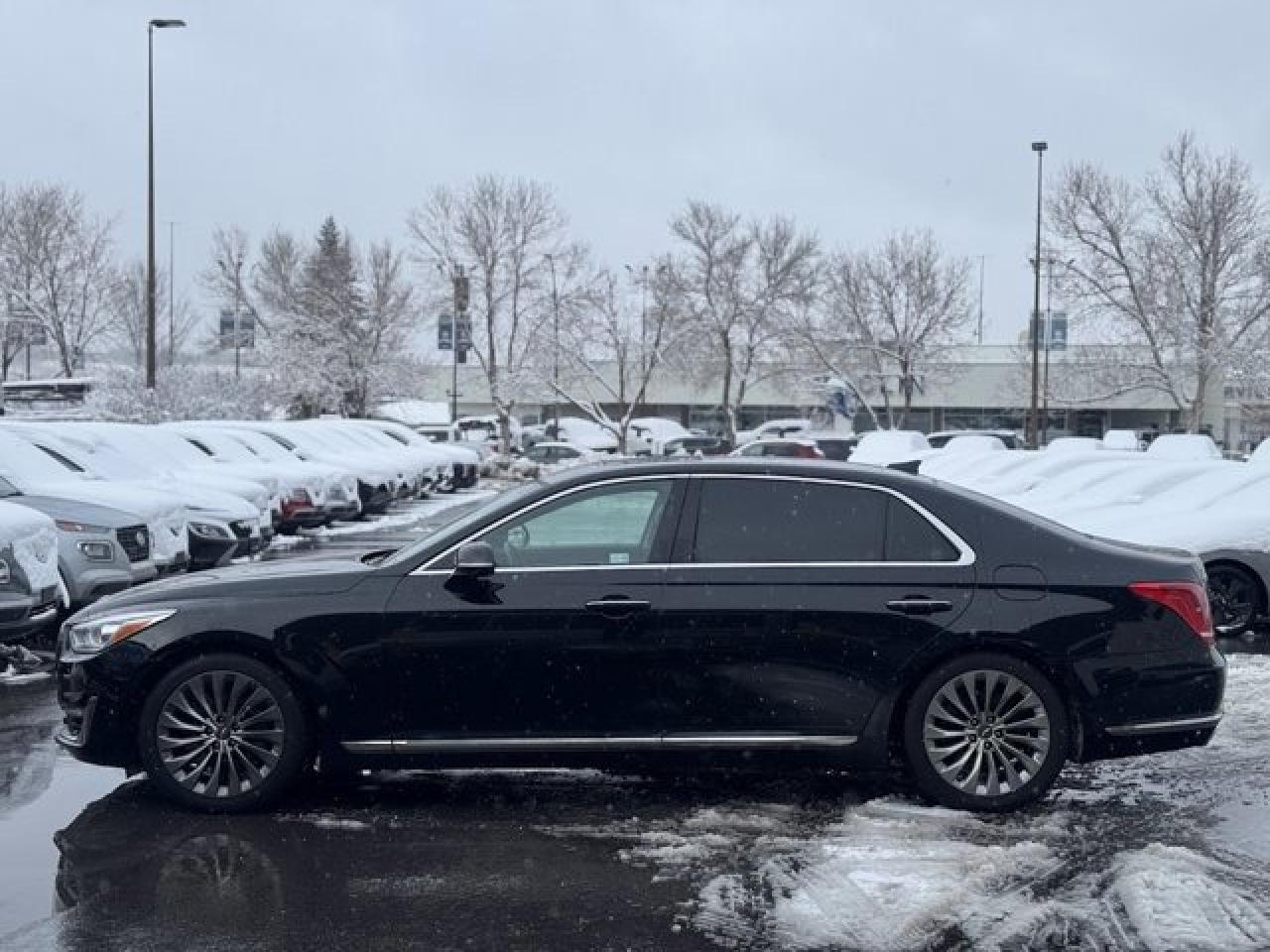 Used 2017 Genesis G90 5.0L V8 w/ TOP MODEL / AWD for sale in Calgary, AB