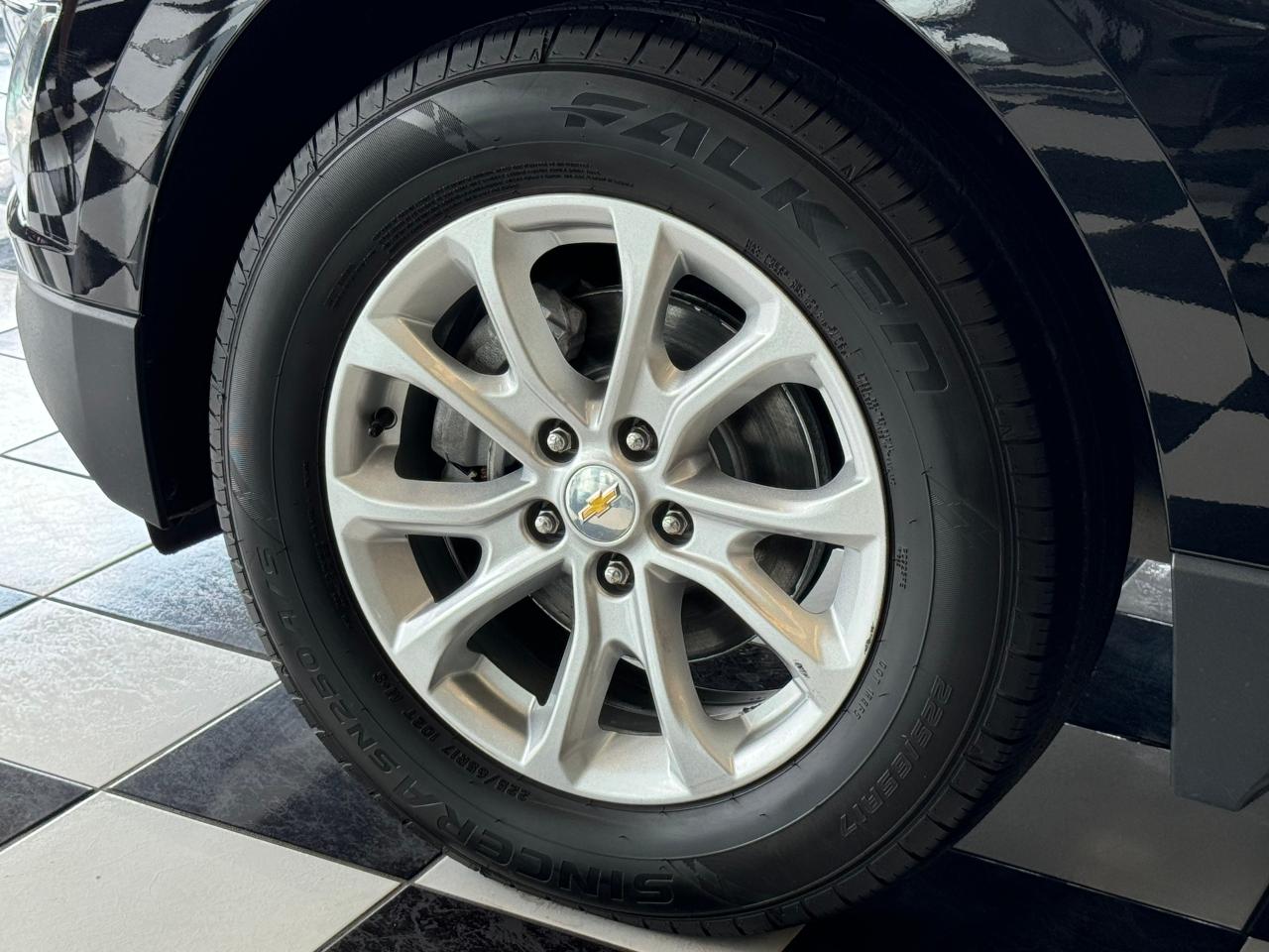2018 Chevrolet Equinox LS AWD+Camera+ApplePlay+Remote Start+ACCIDENT FREE - Photo #49