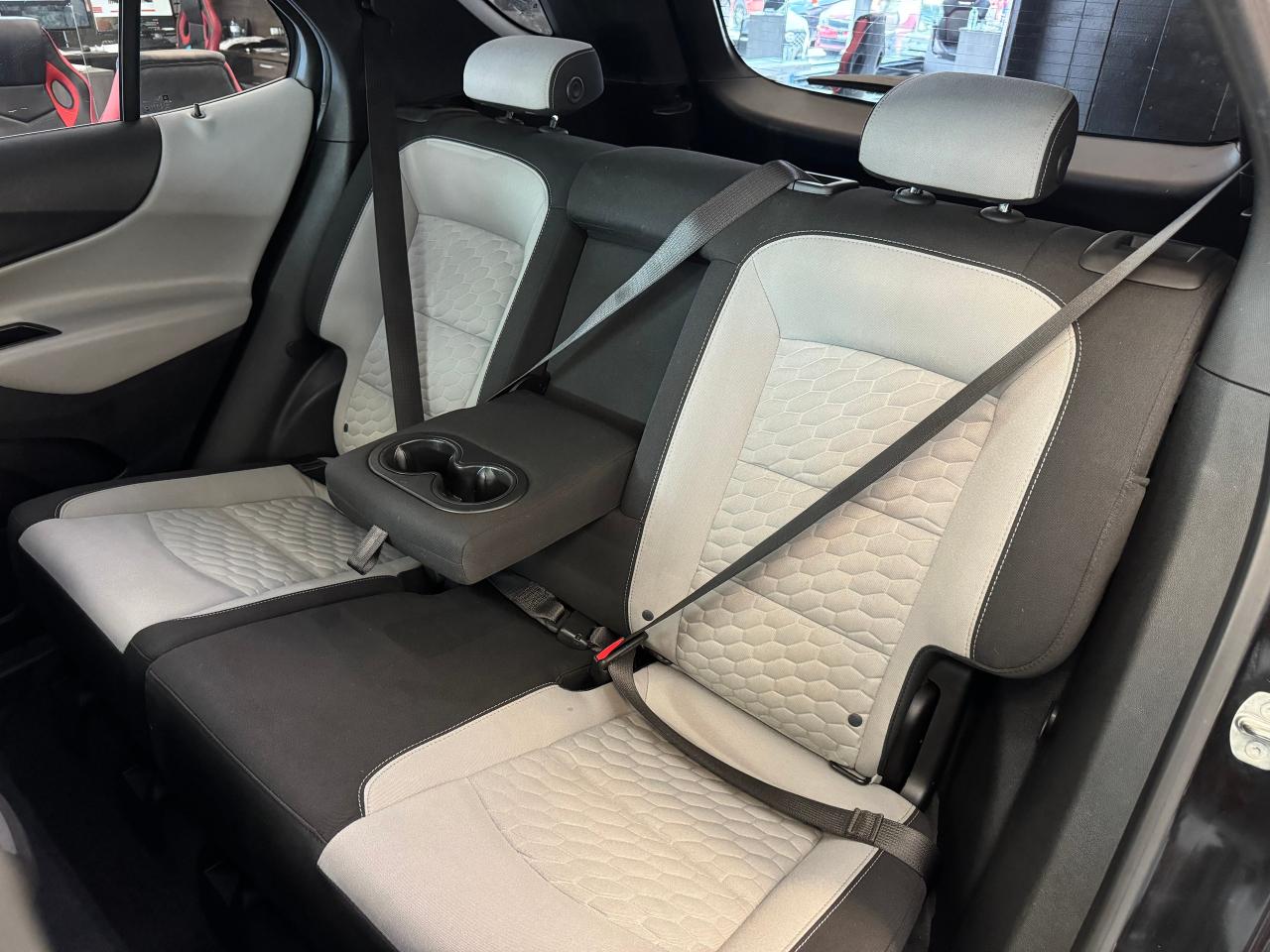 2018 Chevrolet Equinox LS AWD+Camera+ApplePlay+Remote Start+ACCIDENT FREE - Photo #23