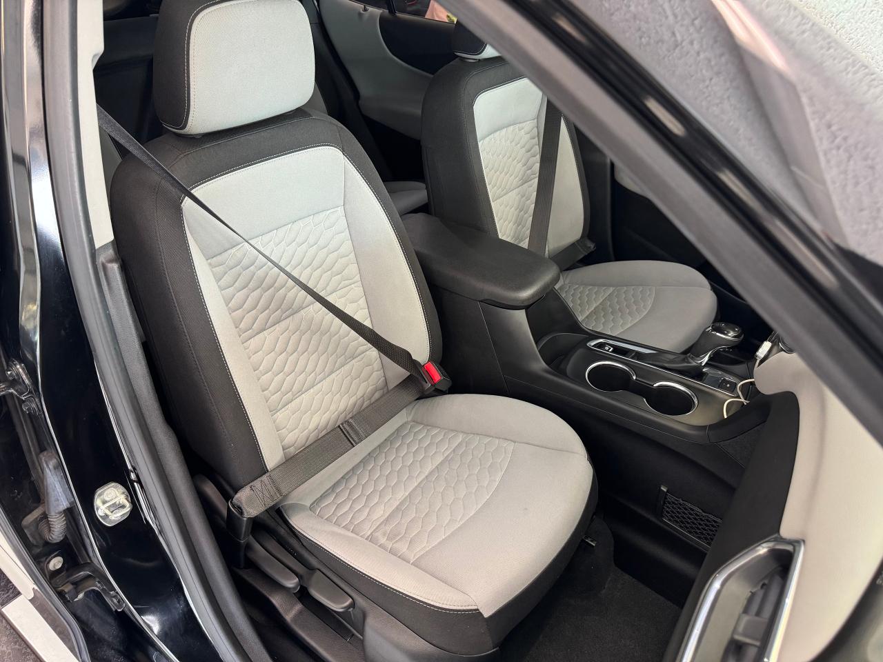 2018 Chevrolet Equinox LS AWD+Camera+ApplePlay+Remote Start+ACCIDENT FREE - Photo #21