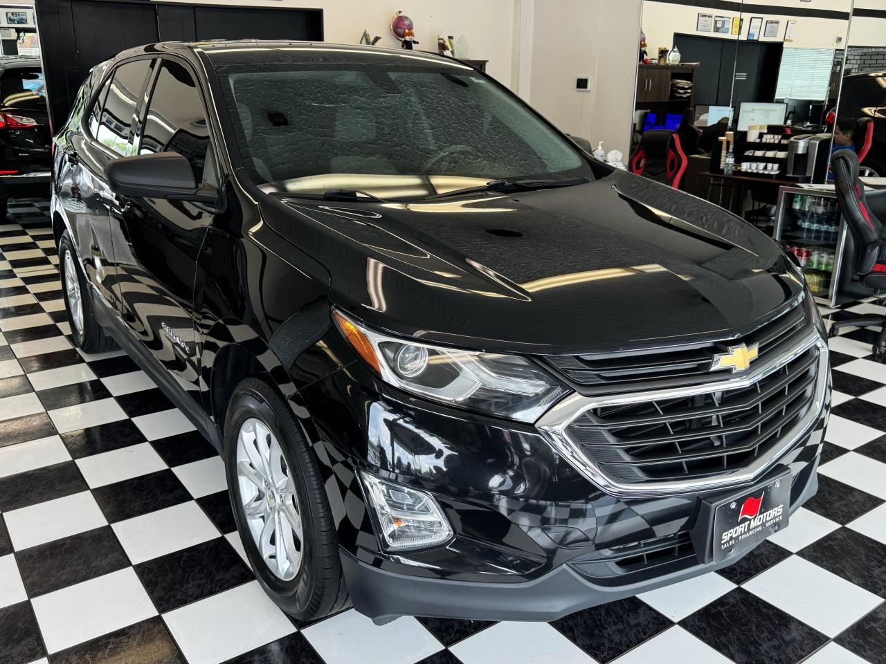 2018 Chevrolet Equinox LS AWD+Camera+ApplePlay+Remote Start+ACCIDENT FREE - Photo #6