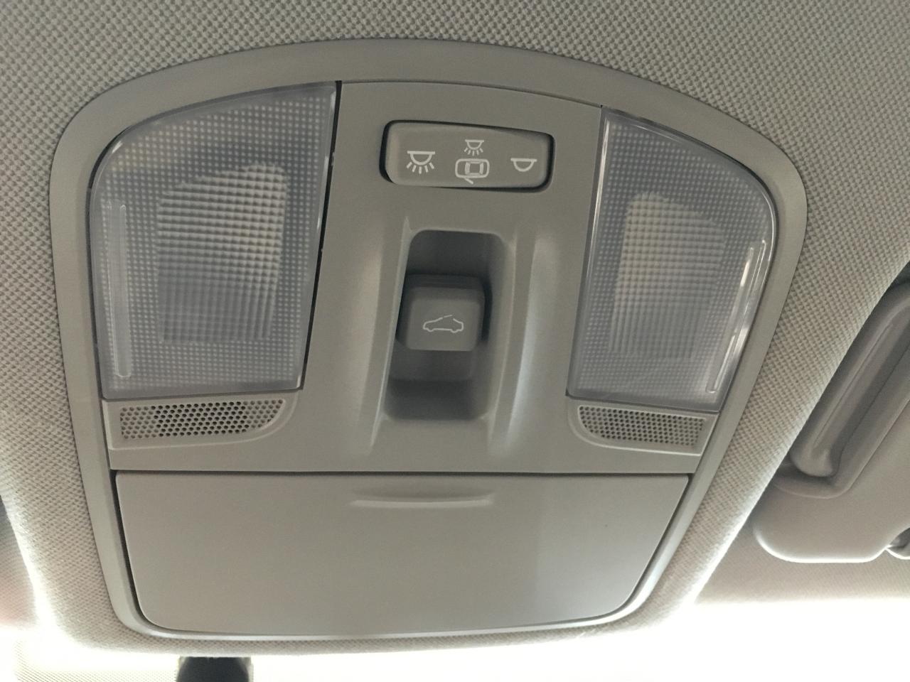 2017 Hyundai Elantra GL+ApplePlay+BSM+Camera+Heated Seats+ACCIDENT FREE - Photo #43