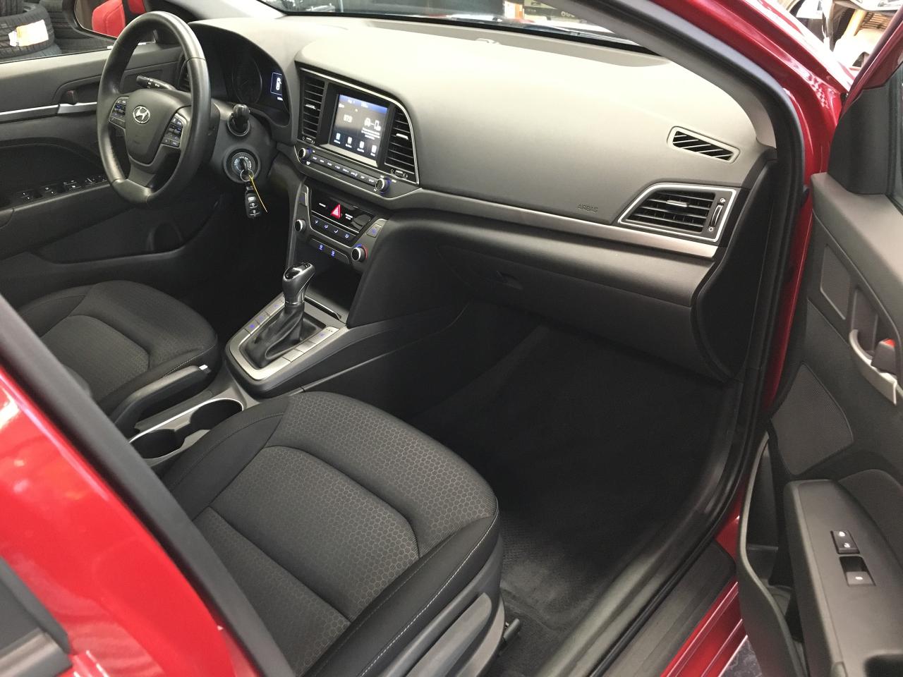 2017 Hyundai Elantra GL+ApplePlay+BSM+Camera+Heated Seats+ACCIDENT FREE - Photo #22
