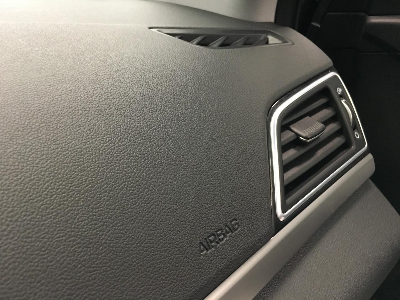 2017 Hyundai Elantra GL+ApplePlay+BSM+Camera+Heated Seats+ACCIDENT FREE - Photo #53