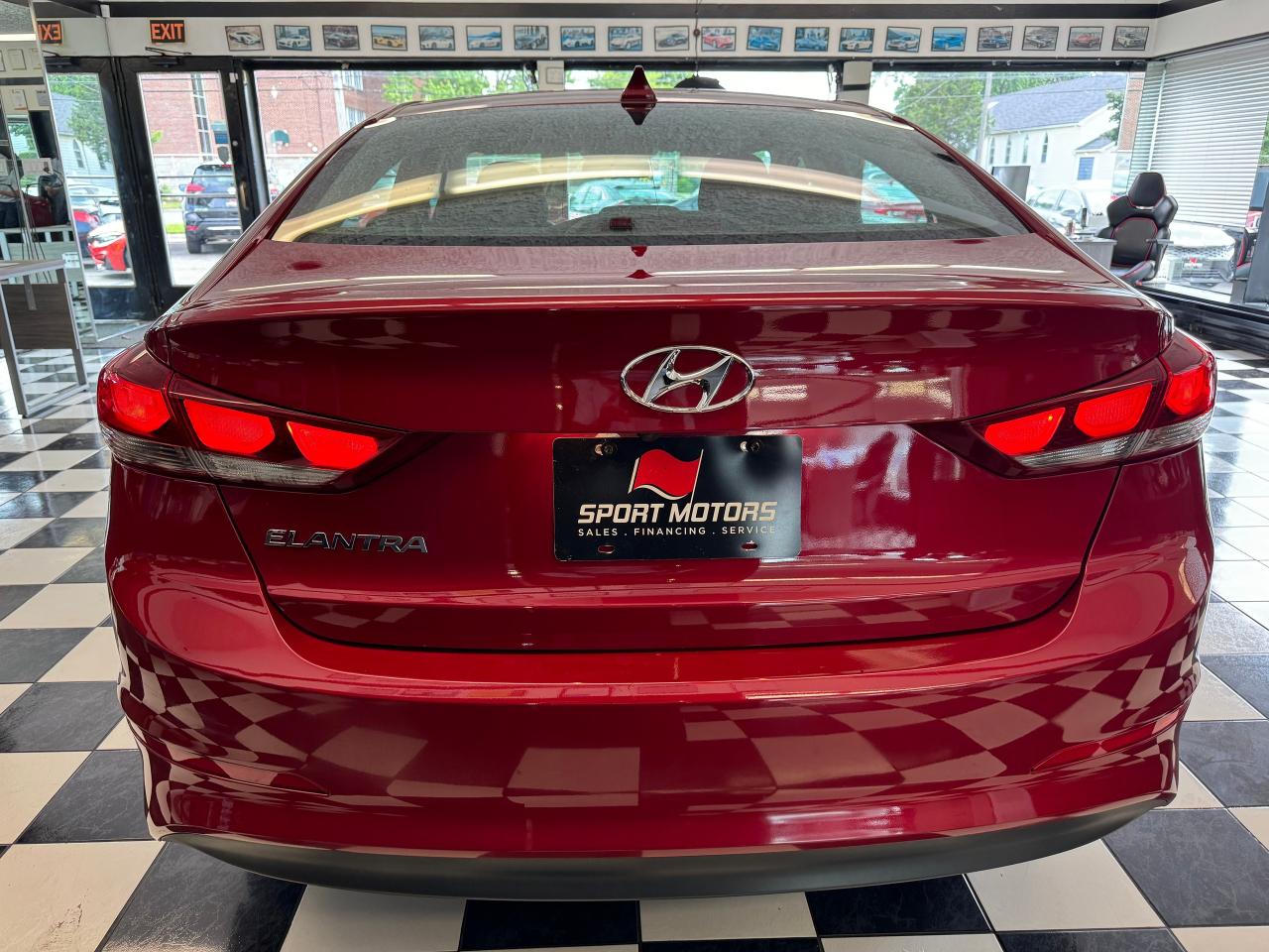 2017 Hyundai Elantra GL+ApplePlay+BSM+Camera+Heated Seats+ACCIDENT FREE - Photo #6