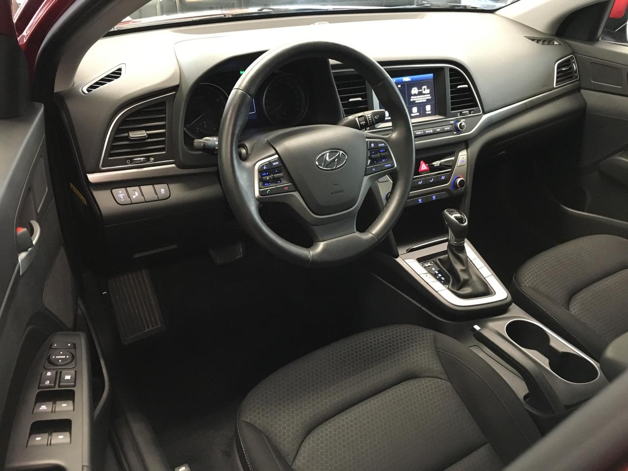 2017 Hyundai Elantra GL+ApplePlay+BSM+Camera+Heated Seats+ACCIDENT FREE - Photo #19