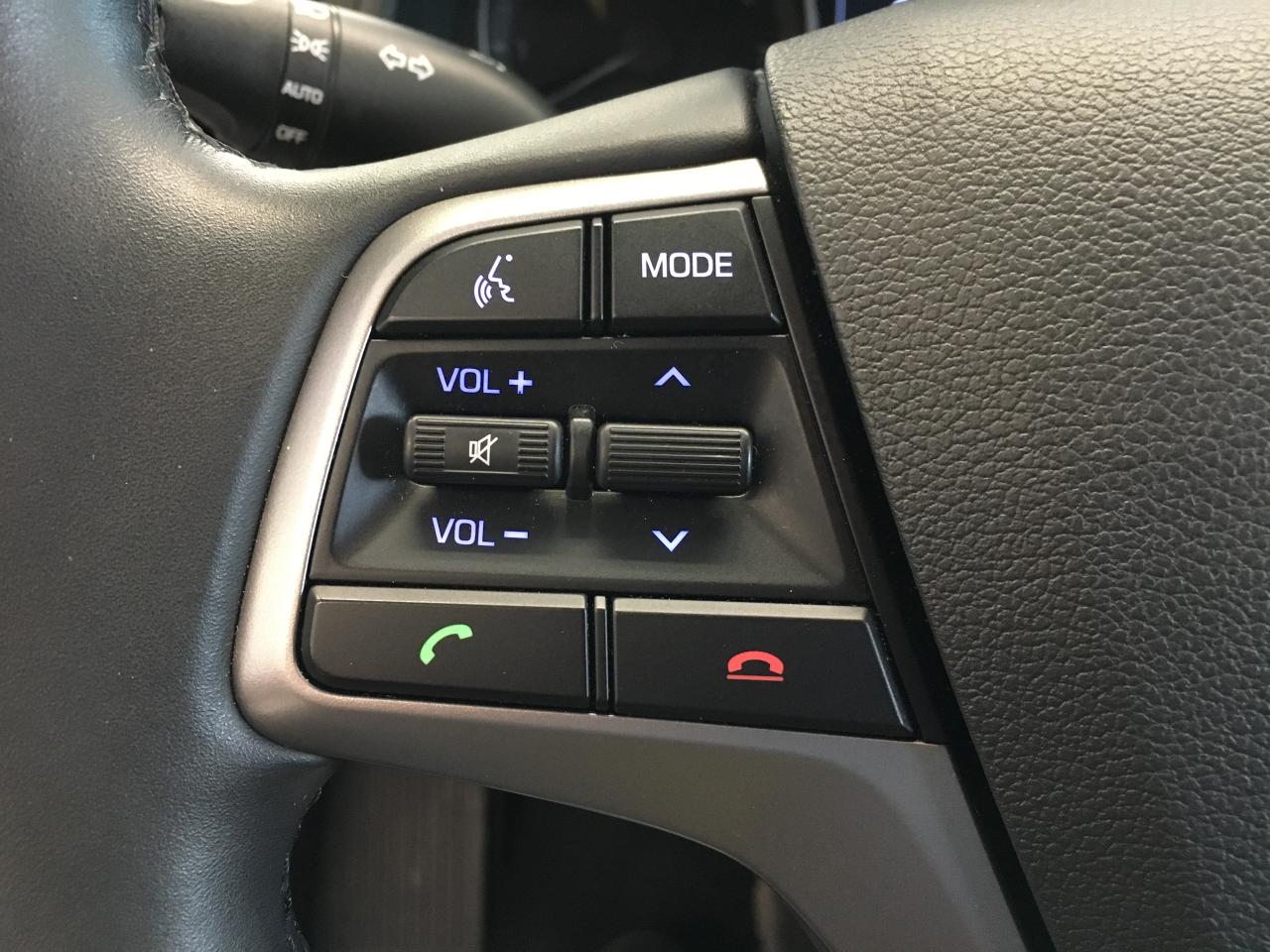 2017 Hyundai Elantra GL+ApplePlay+BSM+Camera+Heated Seats+ACCIDENT FREE - Photo #49