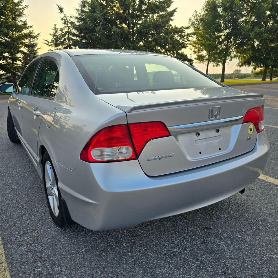2011 Honda Civic 4dr Auto SE - Photo #7