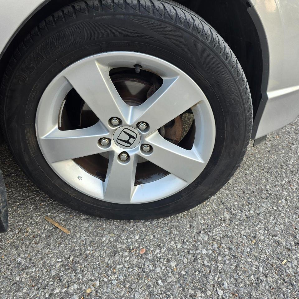 2011 Honda Civic 4dr Auto SE - Photo #9