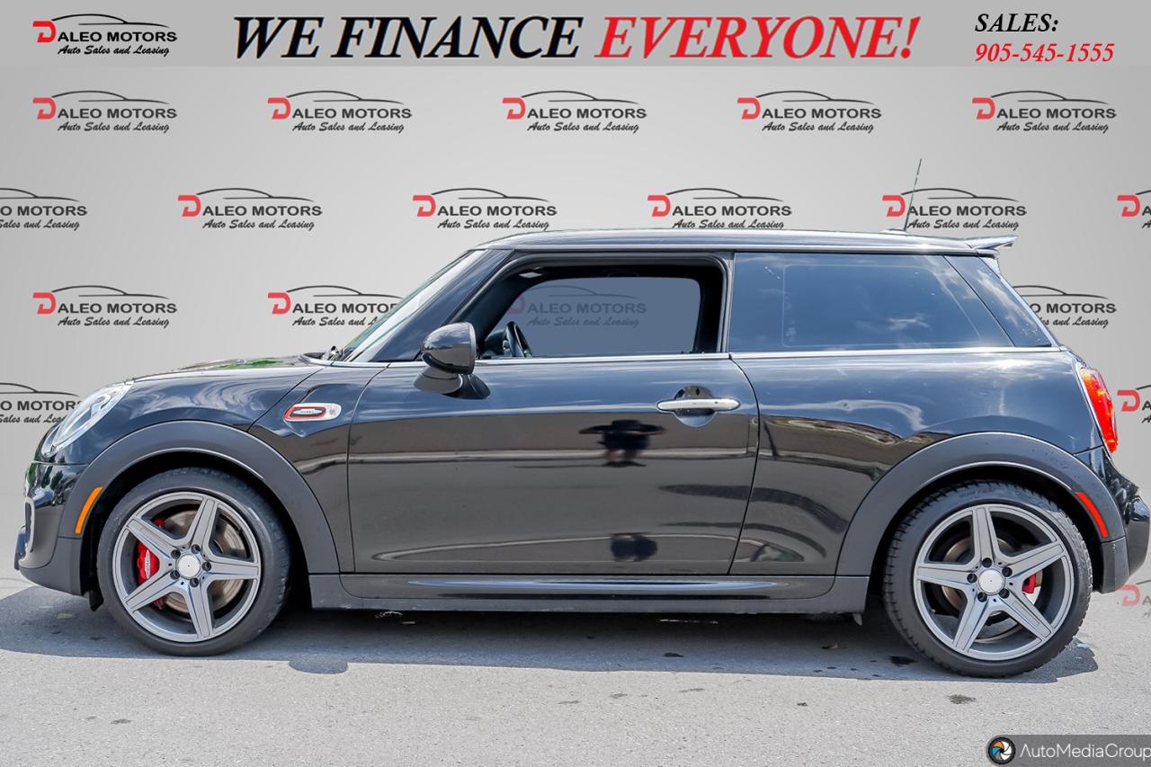 2017 MINI Cooper John Cooper Works / NAV / S.ROOF / H.SEATS Photo38