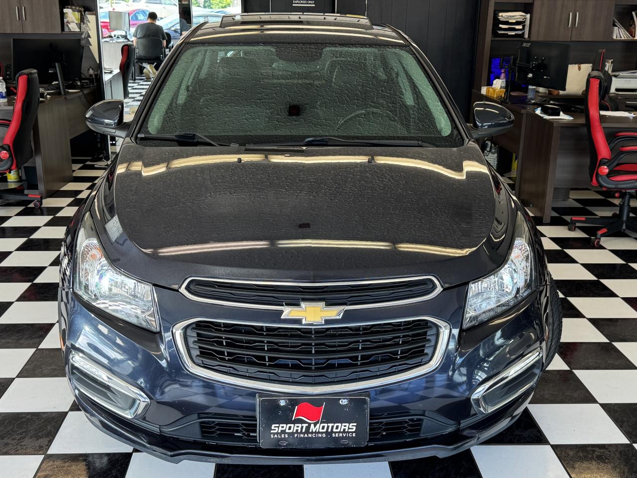 2015 Chevrolet Cruze 2LT++Camera+Heated Leather+Roof+GPS+CLEAN CARFAX - Photo #9