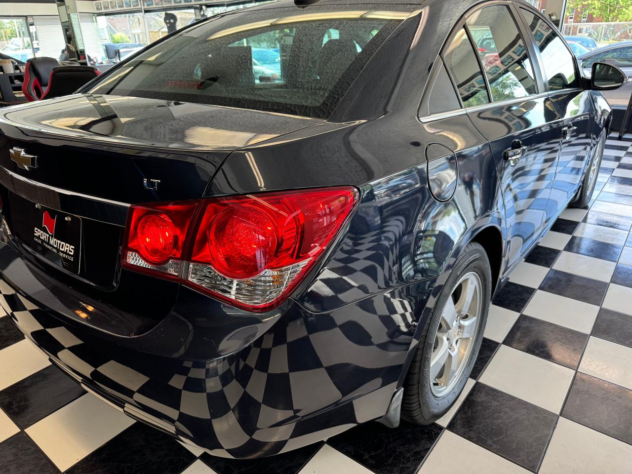 2015 Chevrolet Cruze 2LT++Camera+Heated Leather+Roof+GPS+CLEAN CARFAX - Photo #35