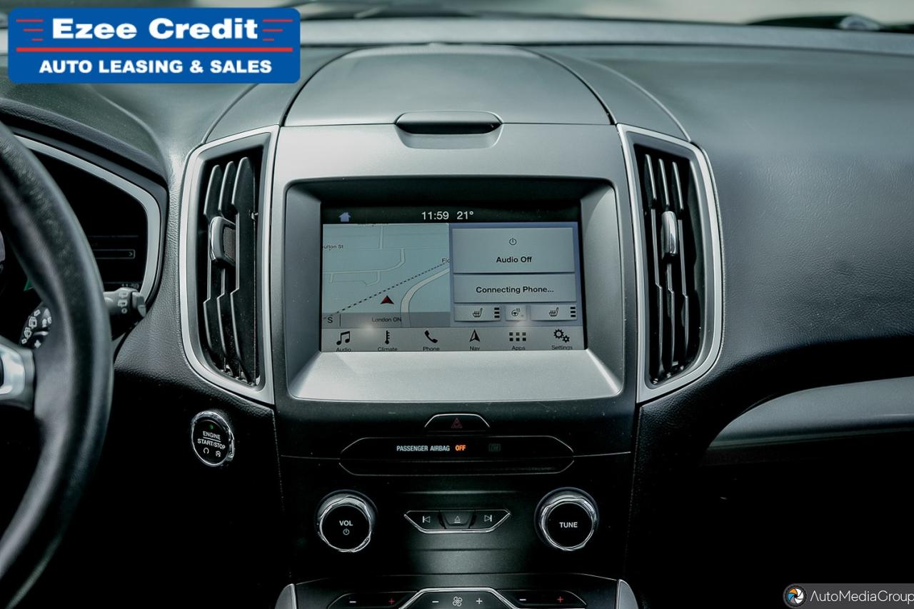 2017 Ford Edge SEL Photo16