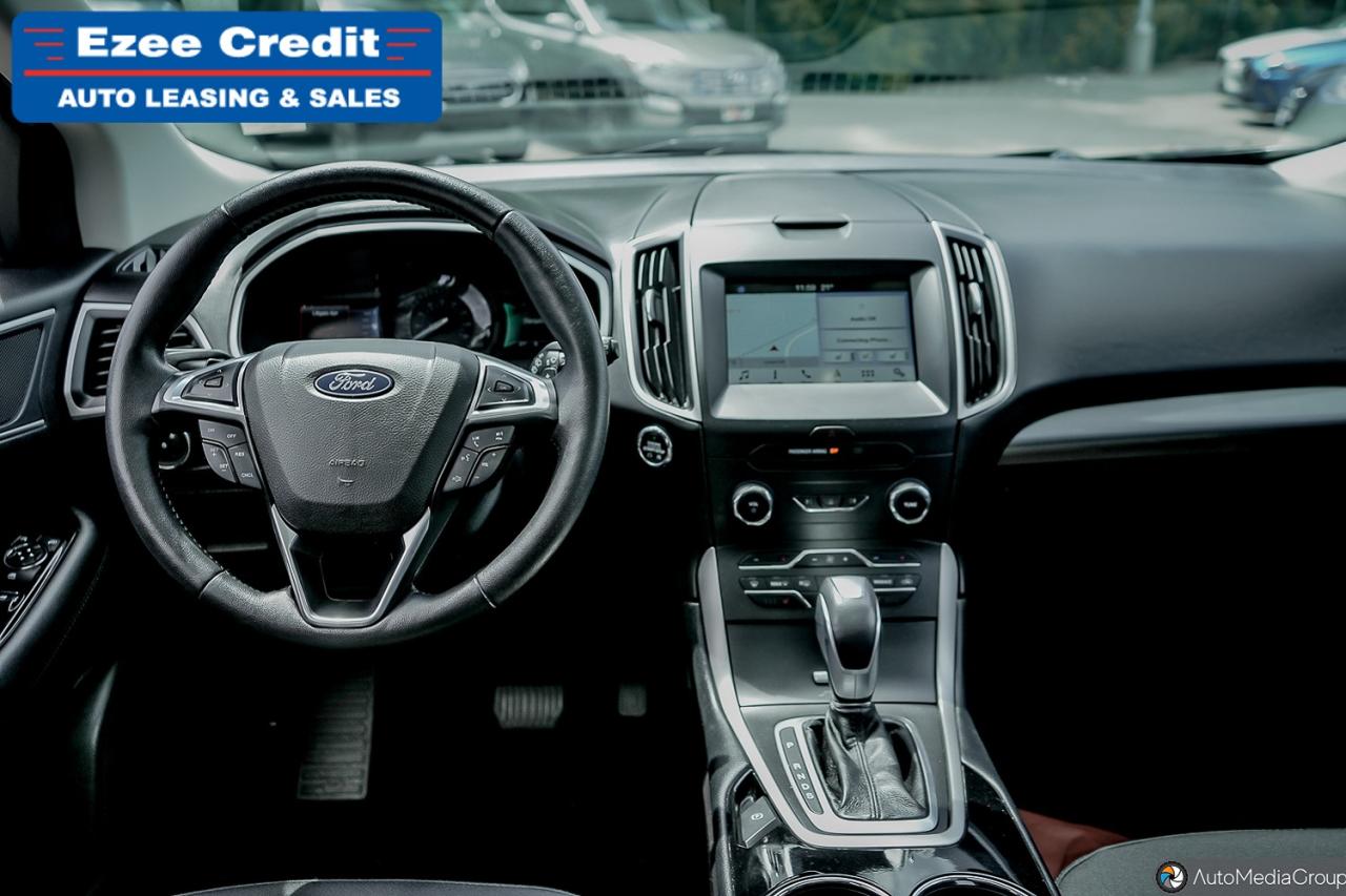 2017 Ford Edge SEL Photo15