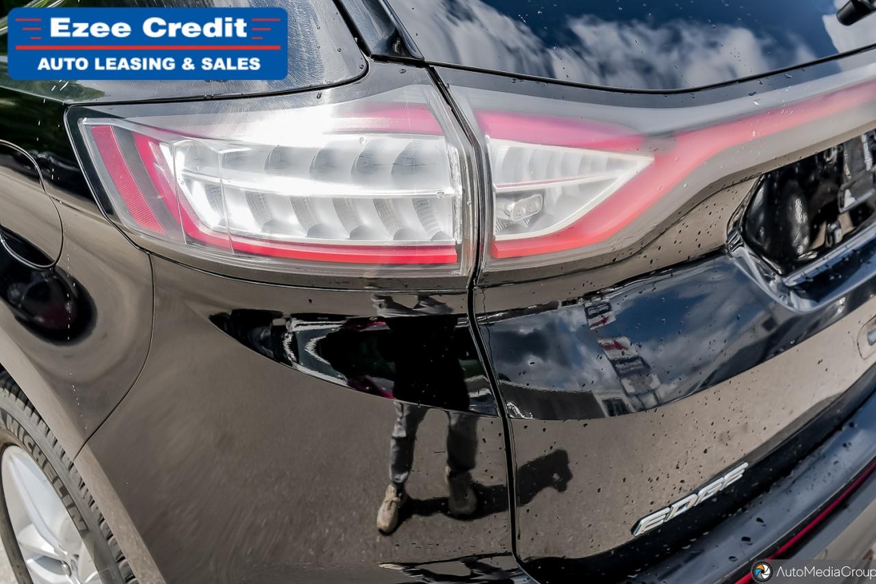 2017 Ford Edge SEL Photo6