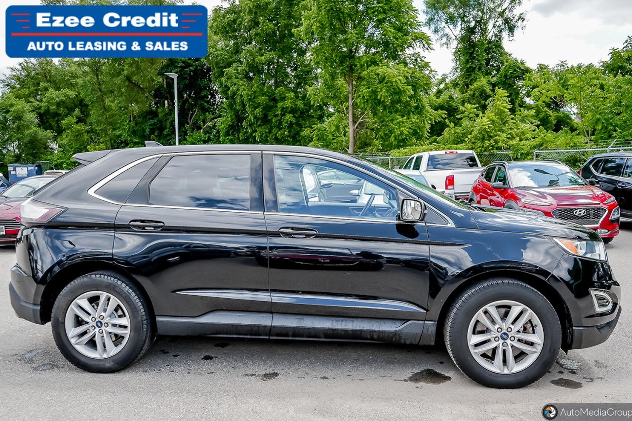 2017 Ford Edge SEL Photo3