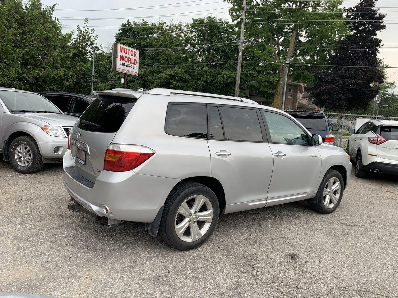 2010 Toyota Highlander LIMITED  - Photo #6