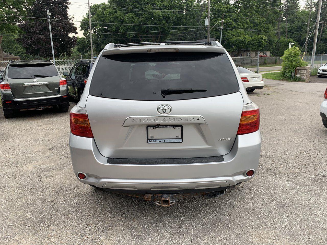 2010 Toyota Highlander LIMITED  - Photo #7