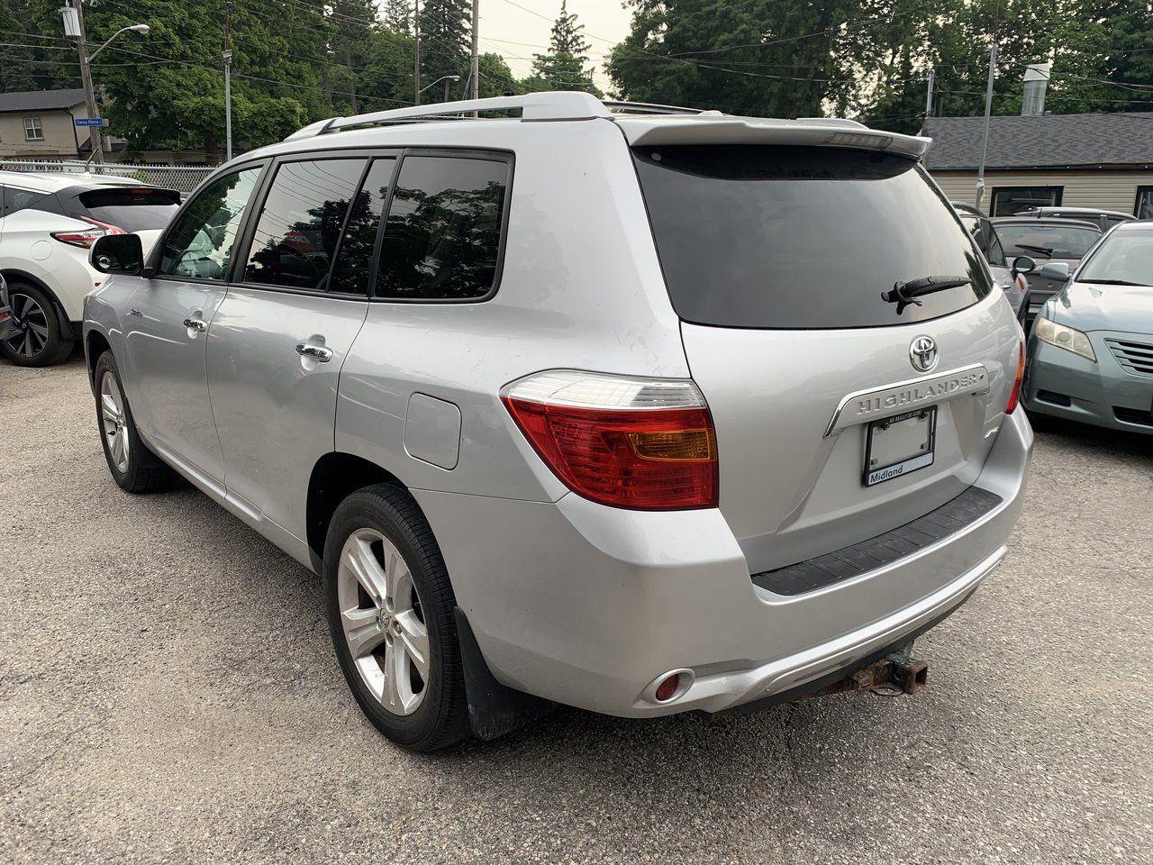 2010 Toyota Highlander LIMITED  - Photo #8