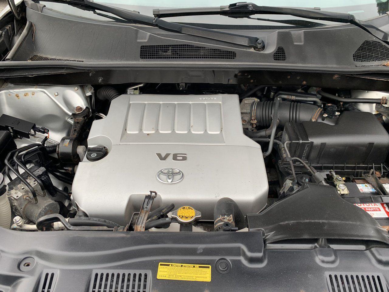 2010 Toyota Highlander LIMITED  - Photo #18