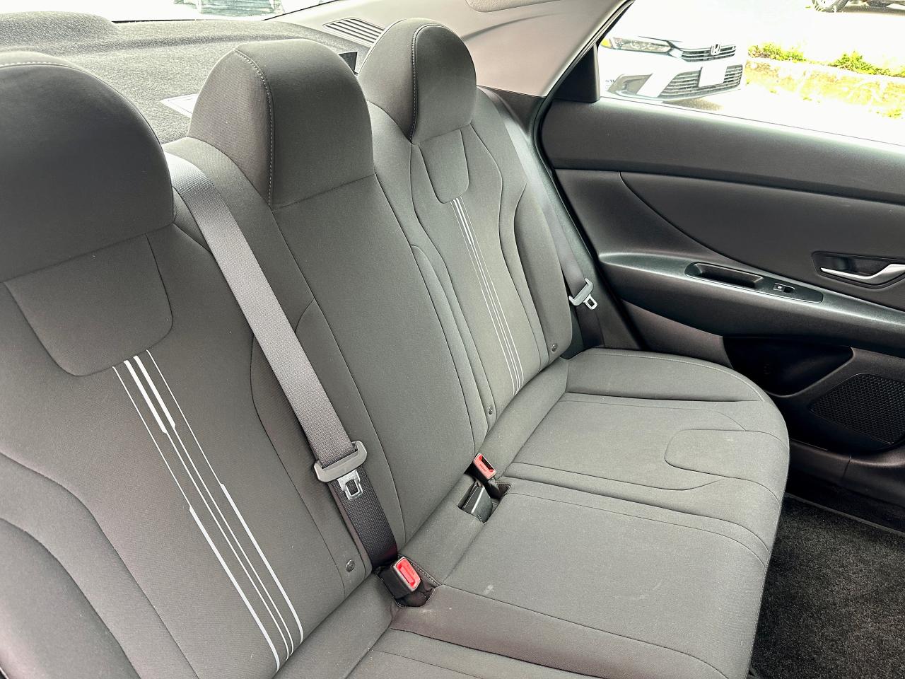 2021 Hyundai Elantra Preferred Photo