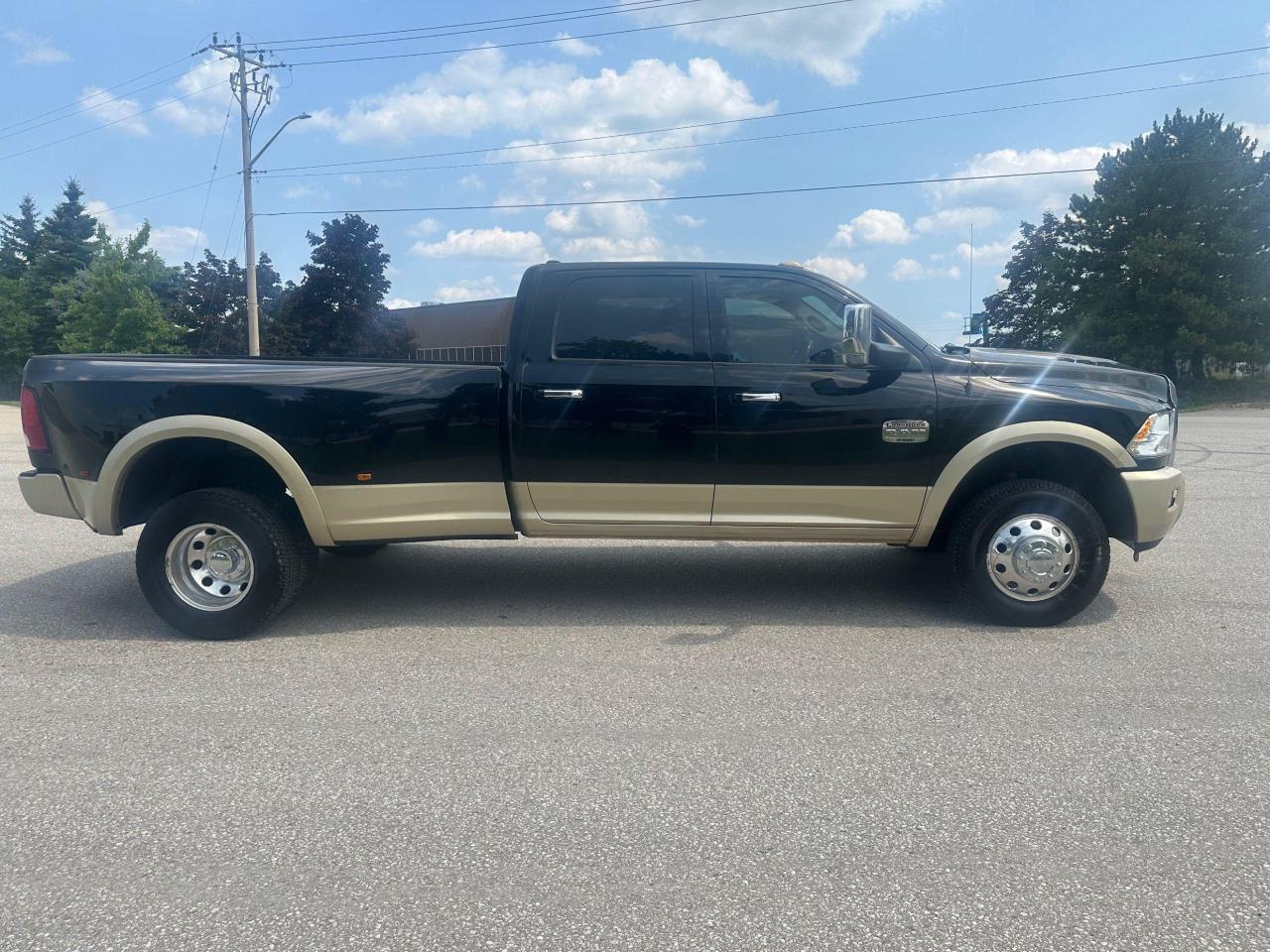 2012 RAM 3500 Laramie Longhorn - Photo #21