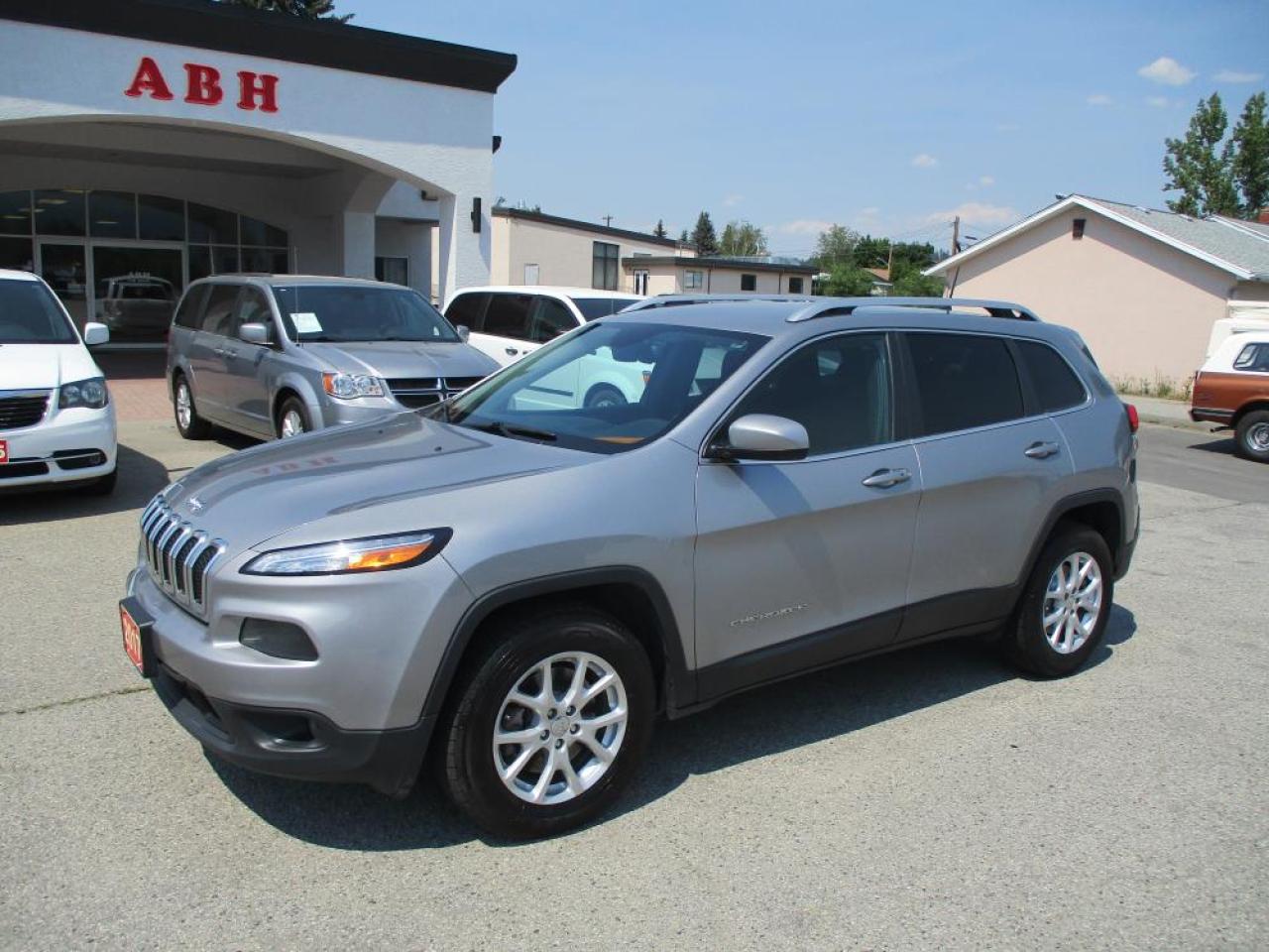 Used 2017 Jeep Cherokee NORTH 4X4 for sale in Grand Forks, BC