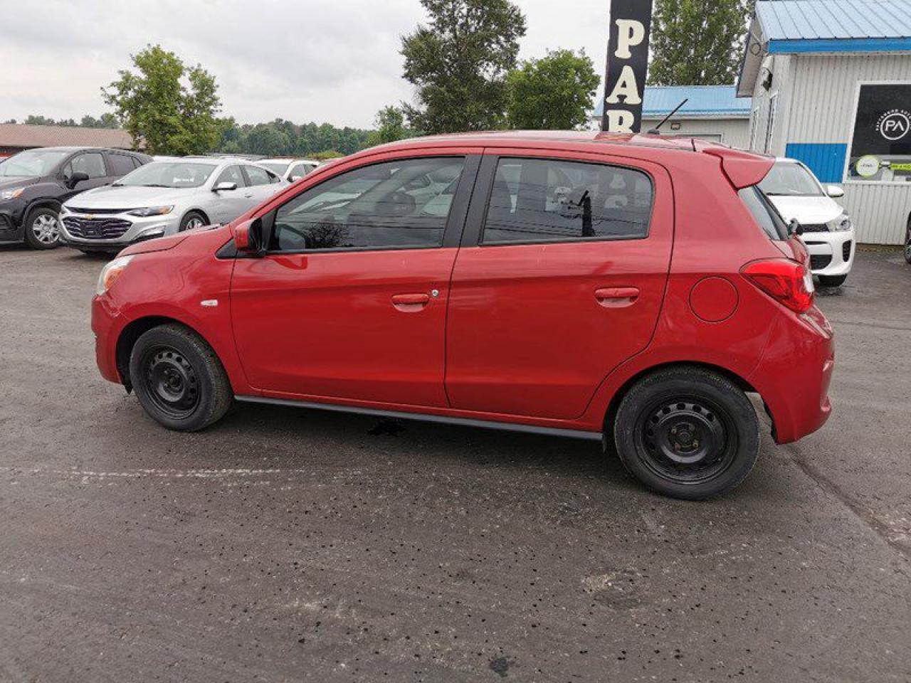 2017 Mitsubishi Mirage SE - Photo #8