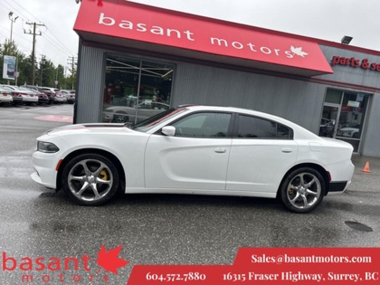 Used 2019 Dodge Charger SXT, Sunroof, Backup Cam, Push to STart!! for sale in Surrey, BC