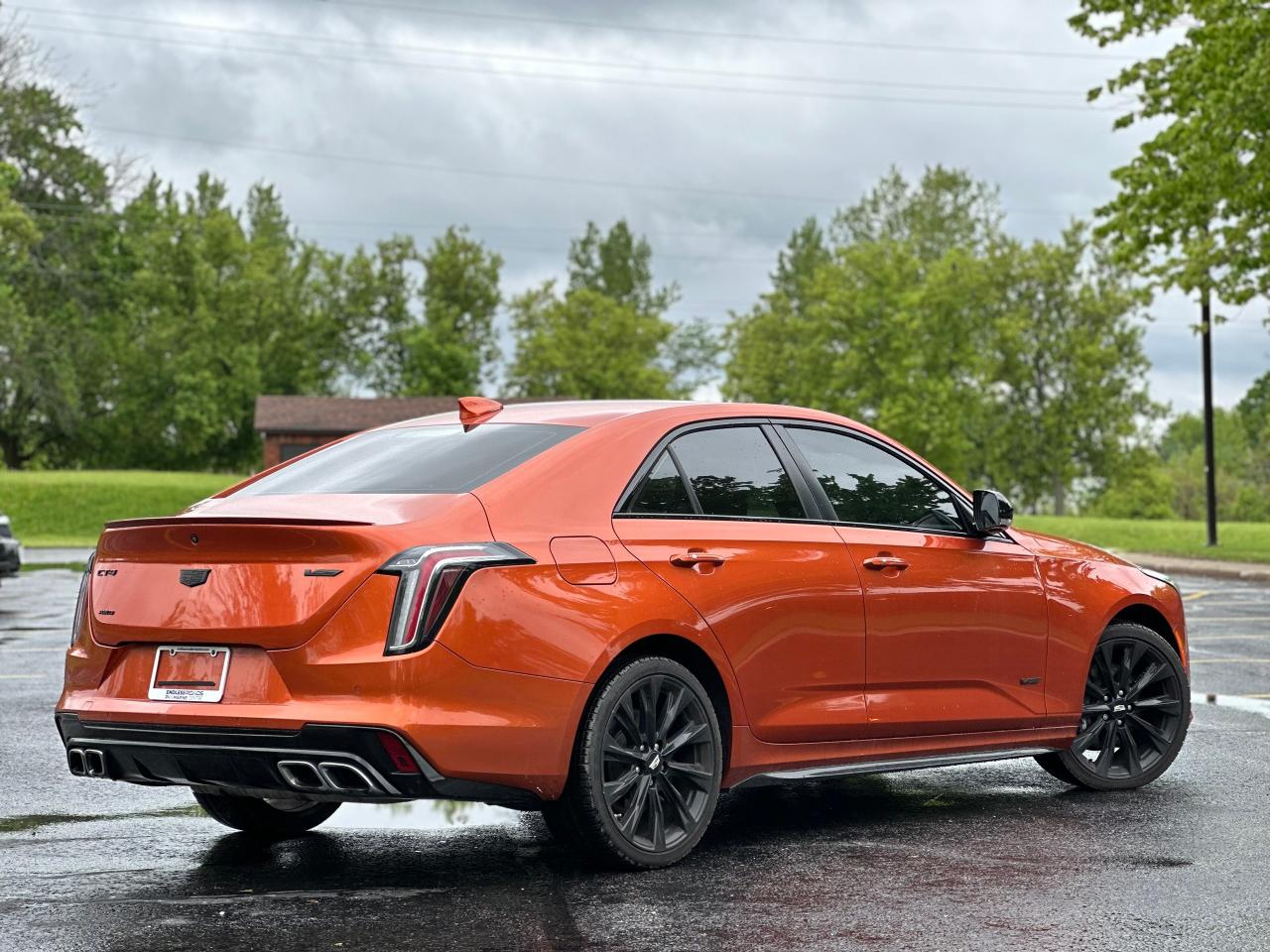 2022 Cadillac CT4-V  - Photo #5