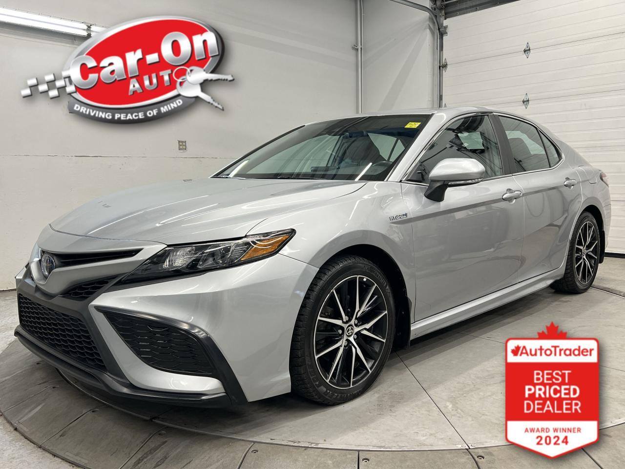 Used 2021 Toyota Camry HYBRID SE | HTD LEATHER | SUNROOF | BLIND SPOT | CARPLAY for sale in Ottawa, ON