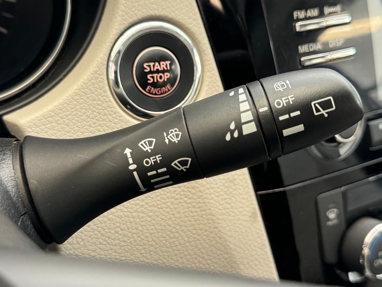 2018 Nissan Qashqai SV AWD+NewTires+Roof+Remote Start+CAM+CLEAN CARFAX - Photo #46