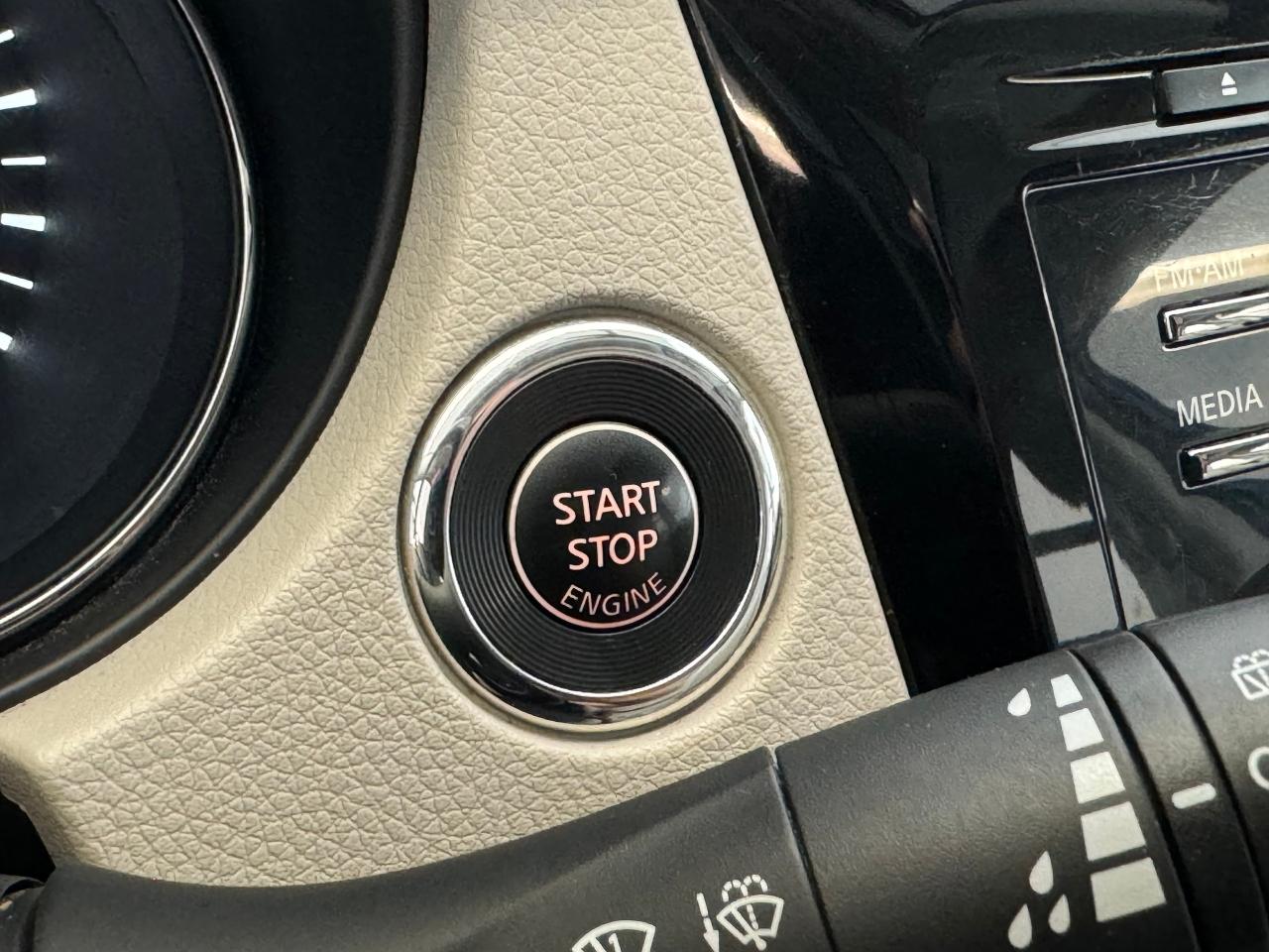 2018 Nissan Qashqai SV AWD+NewTires+Roof+Remote Start+CAM+CLEAN CARFAX Photo108