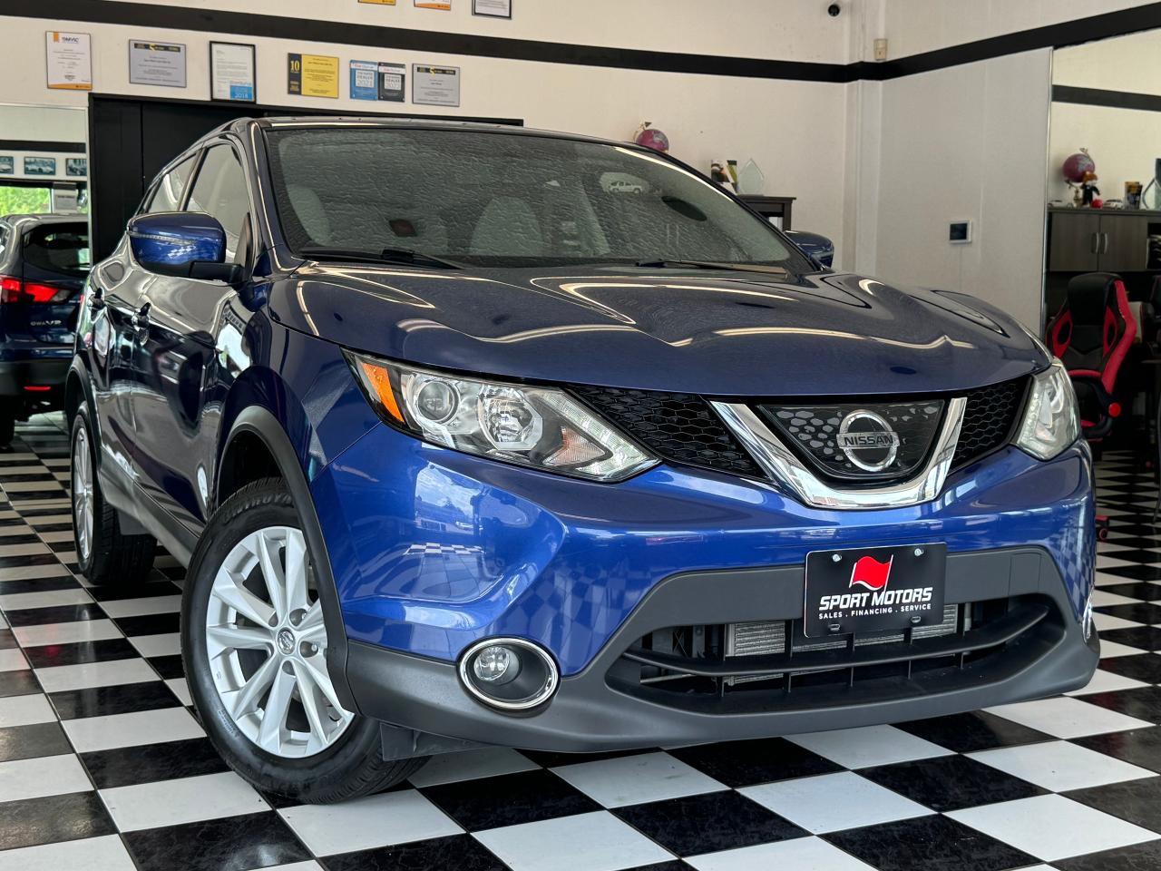 2018 Nissan Qashqai SV AWD+NewTires+Roof+Remote Start+CAM+CLEAN CARFAX Photo81