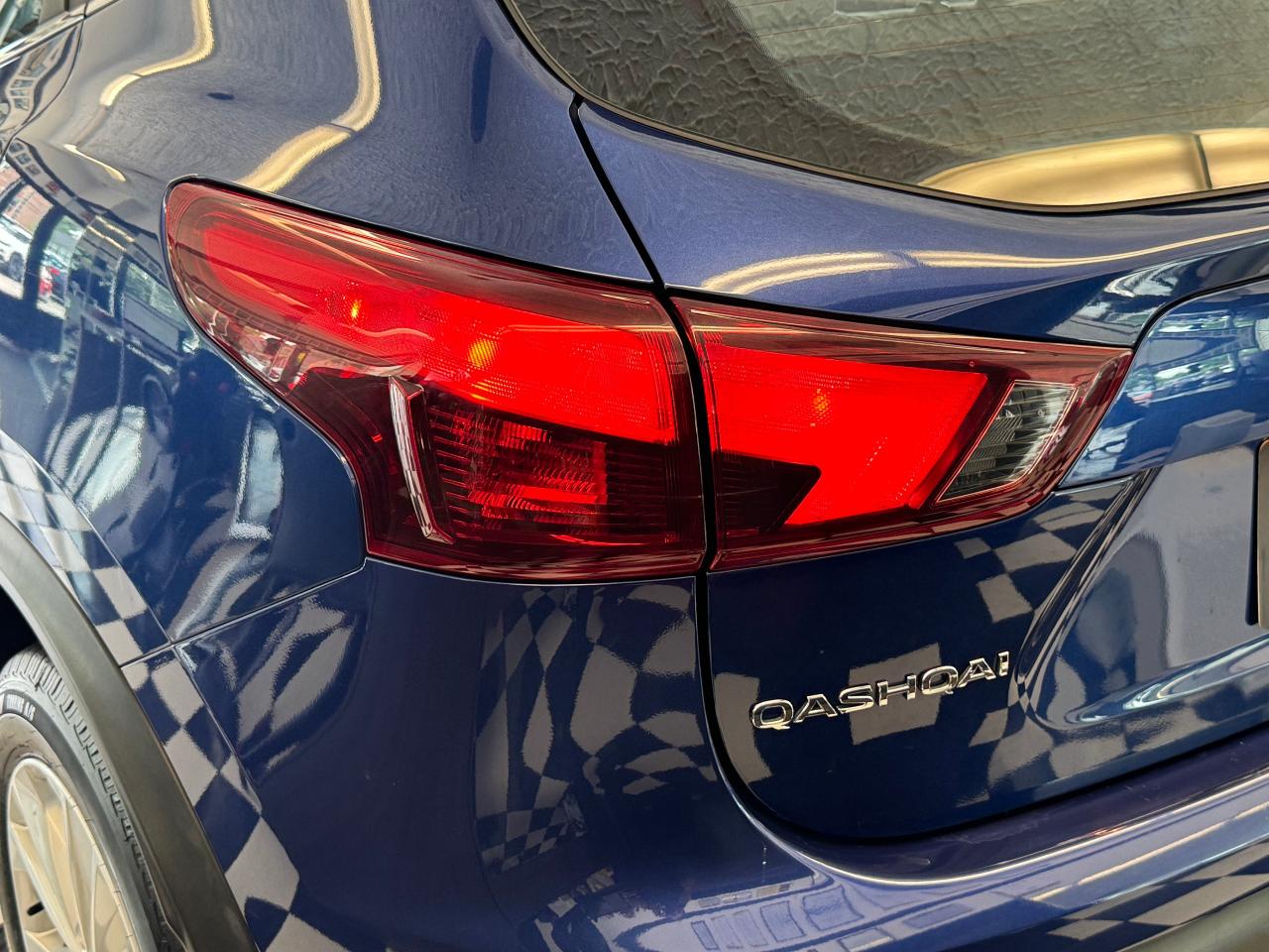 2018 Nissan Qashqai SV AWD+NewTires+Roof+Remote Start+CAM+CLEAN CARFAX - Photo #61