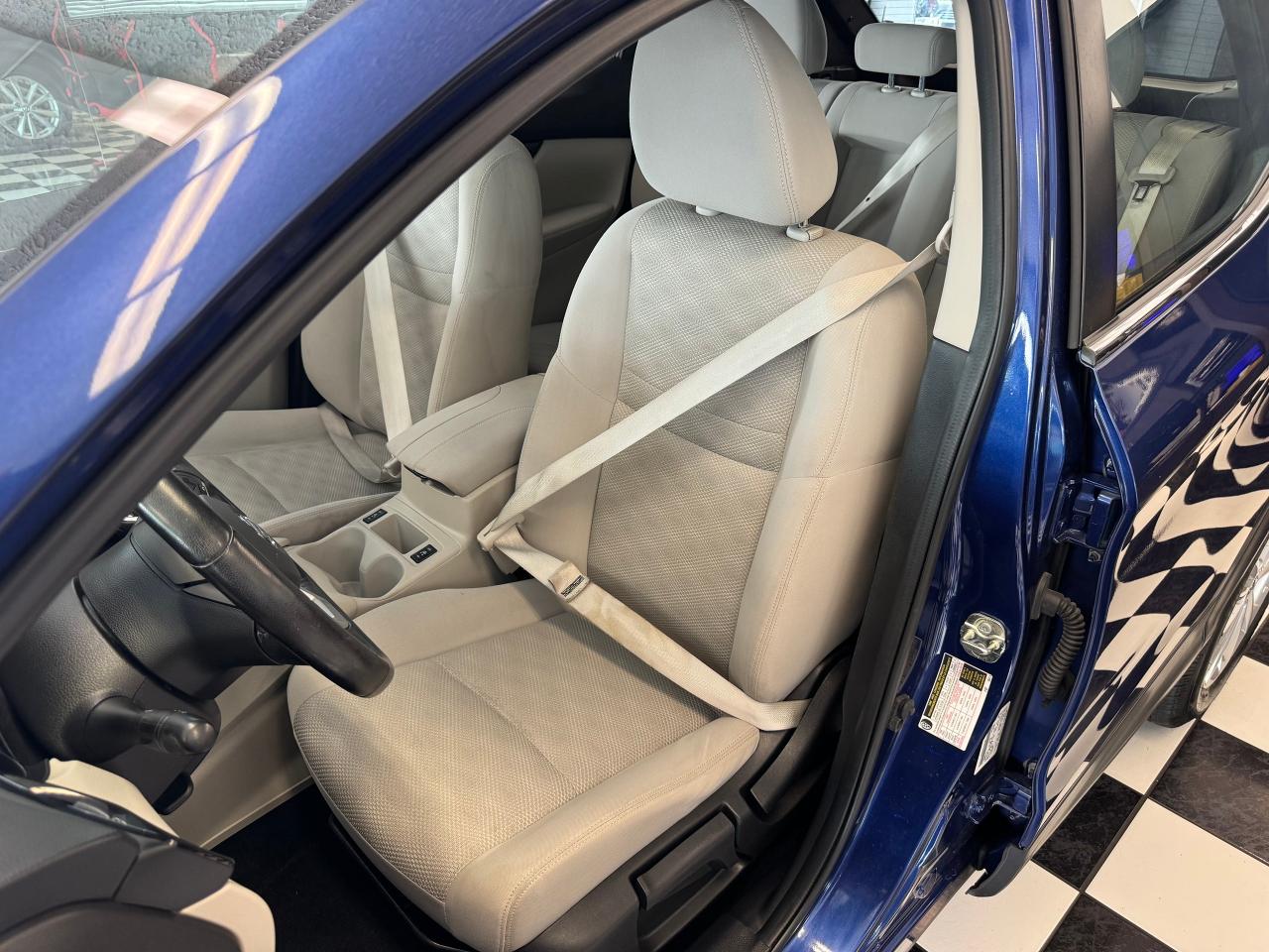 2018 Nissan Qashqai SV AWD+NewTires+Roof+Remote Start+CAM+CLEAN CARFAX - Photo #21