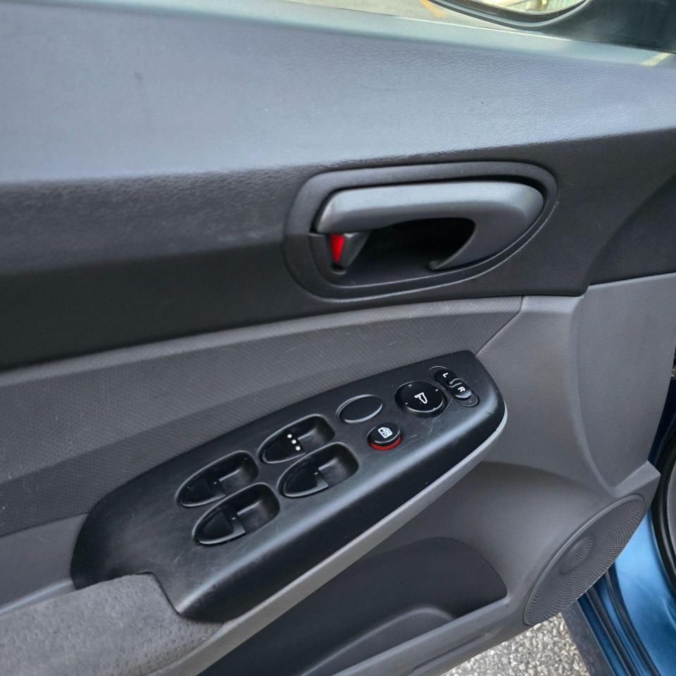 2008 Honda Civic 4dr Auto DX - Photo #6