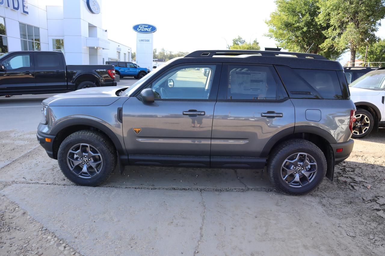 2024 Ford Bronco Sport BADLANDS Photo1