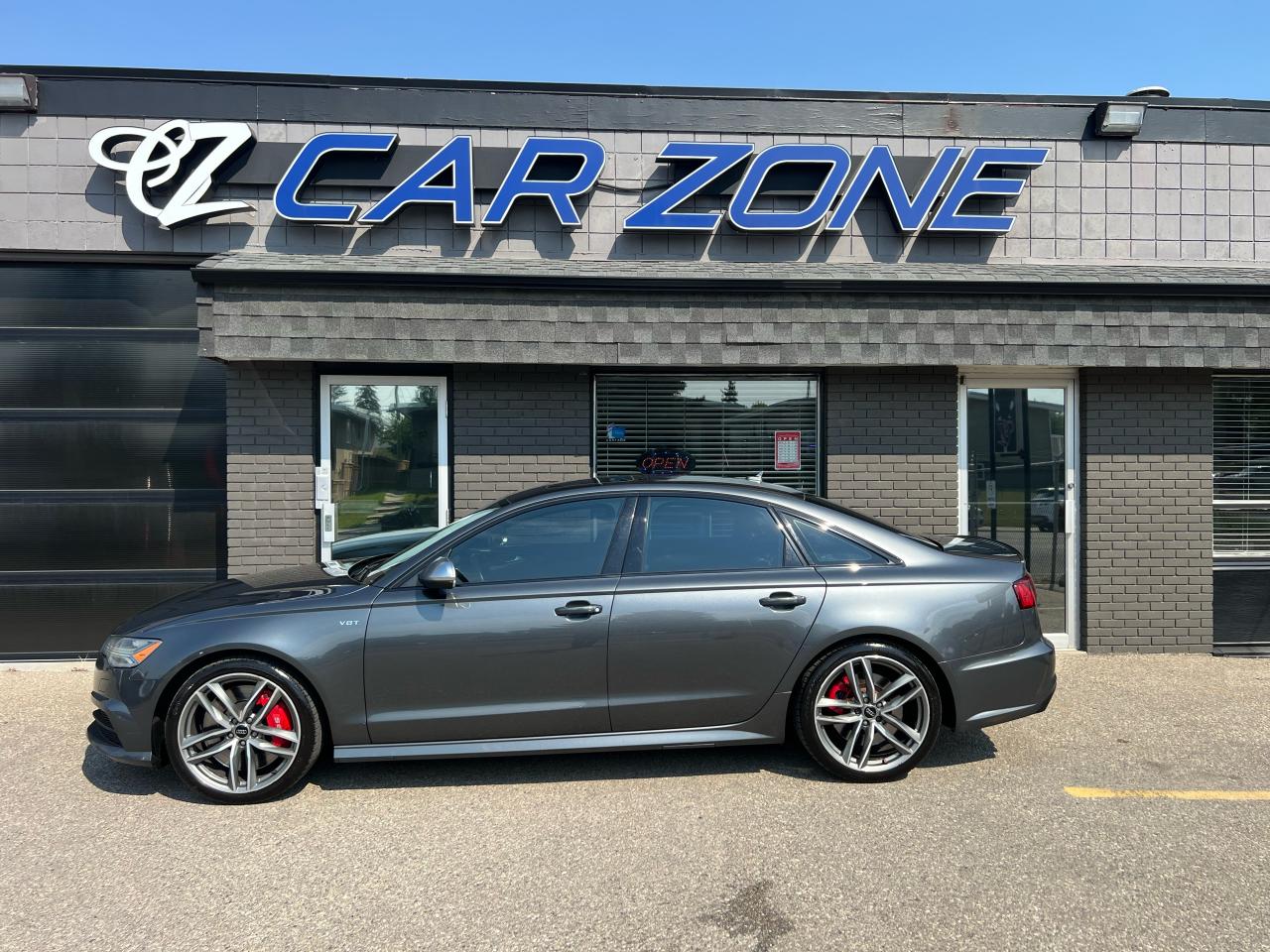 2017 Audi S6 **FINANCING MADE EASY** - Photo #3