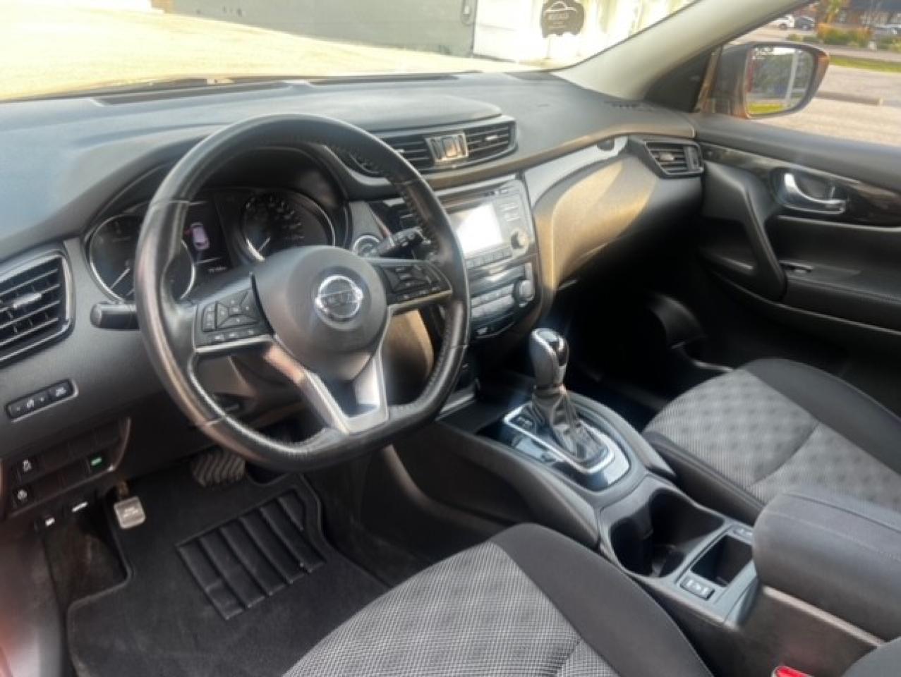 2018 Nissan Qashqai SV FWD - Photo #16