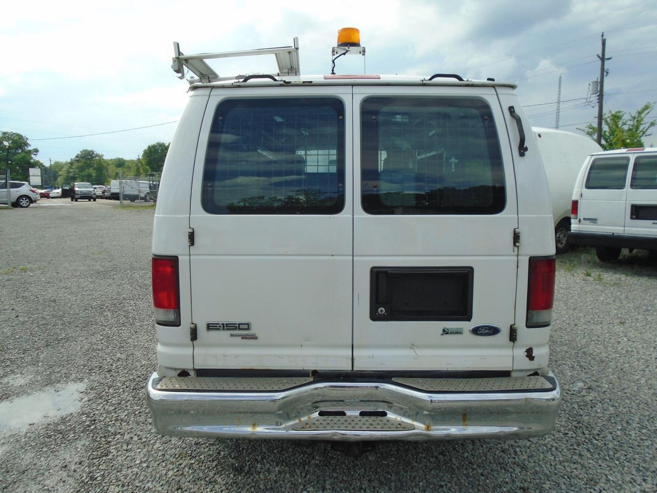 2012 Ford Econoline E-150 Commercial - Photo #4