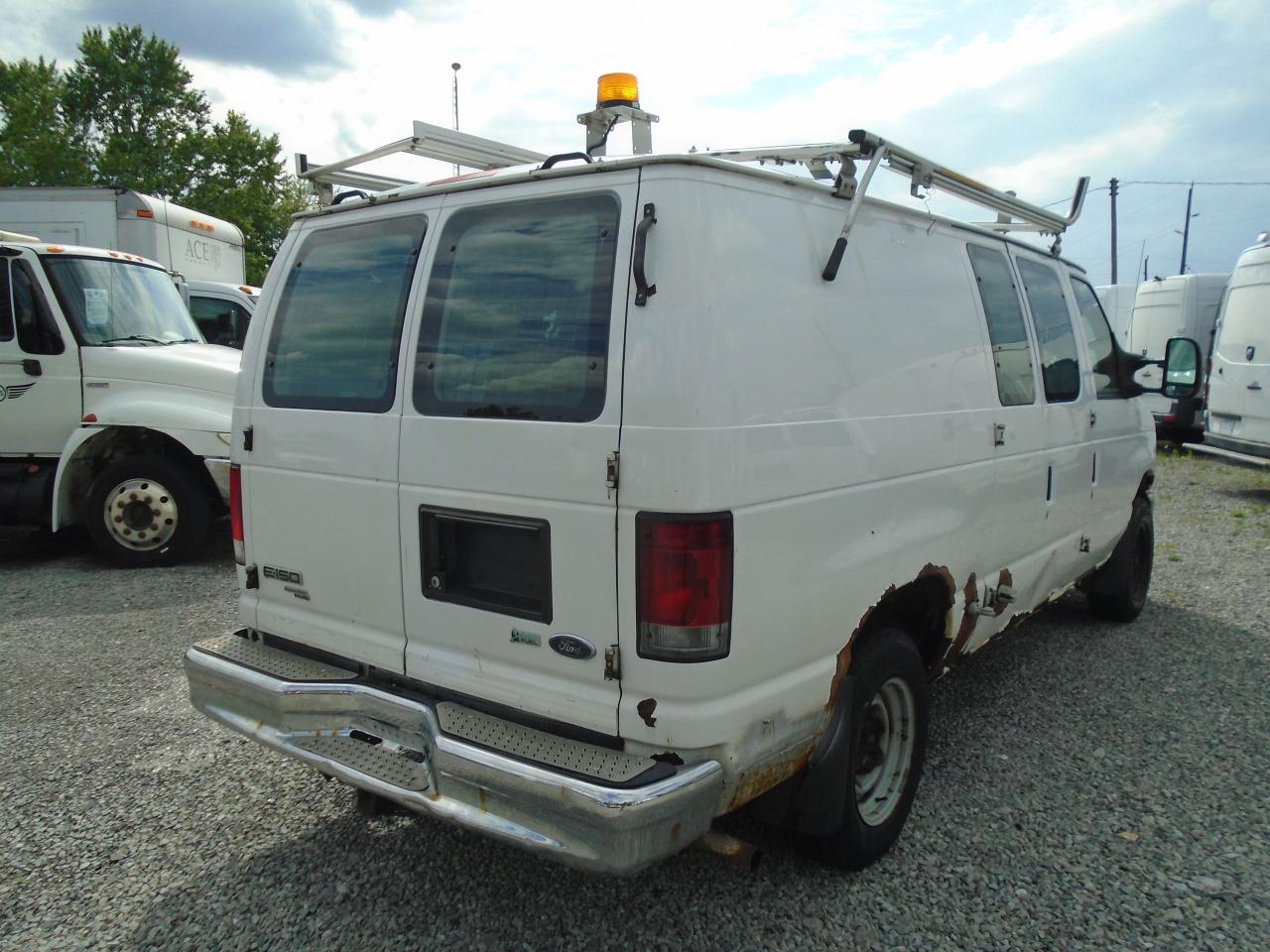 2012 Ford Econoline E-150 Commercial - Photo #5