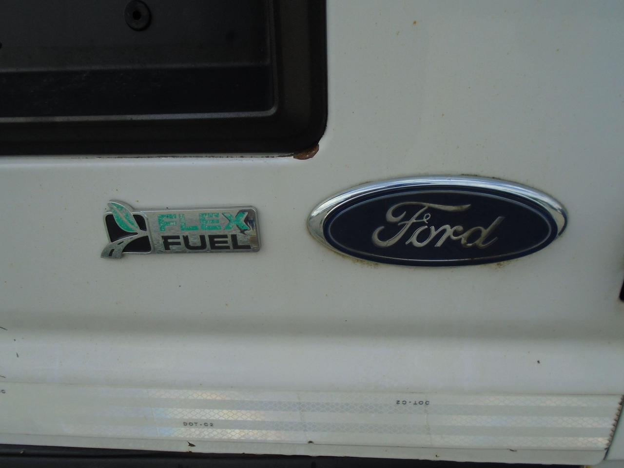 2012 Ford Econoline E-150 Commercial - Photo #9