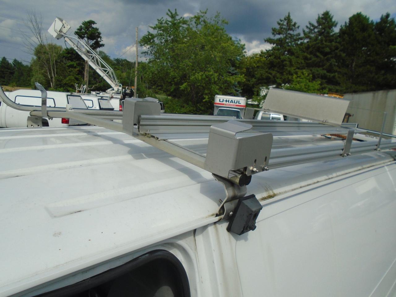 2012 Ford Econoline E-150 Commercial - Photo #12