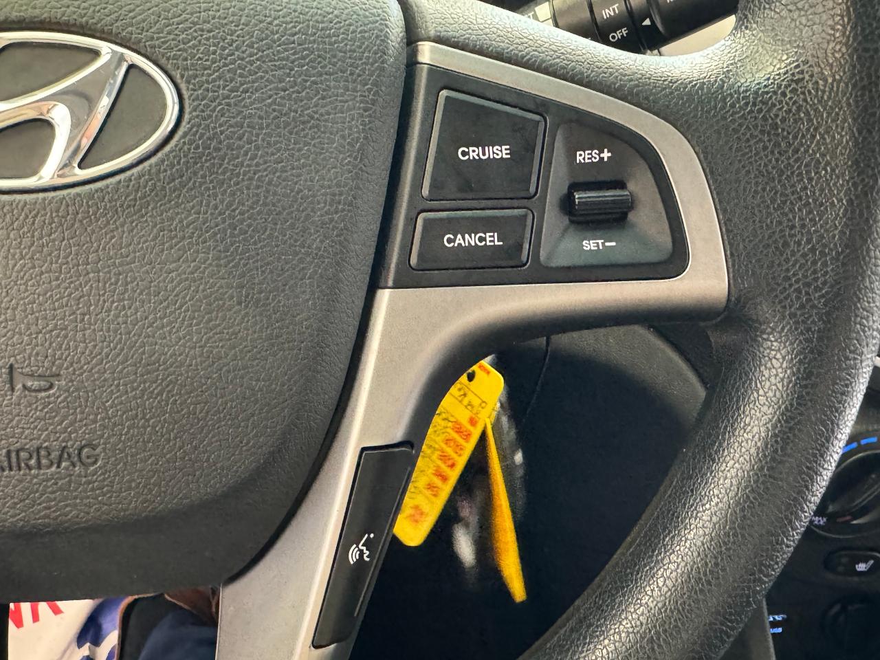 2017 Hyundai Accent GL+New Tires+AC+XM Radio+Heated Seats+CLEAN CARFAX - Photo #34