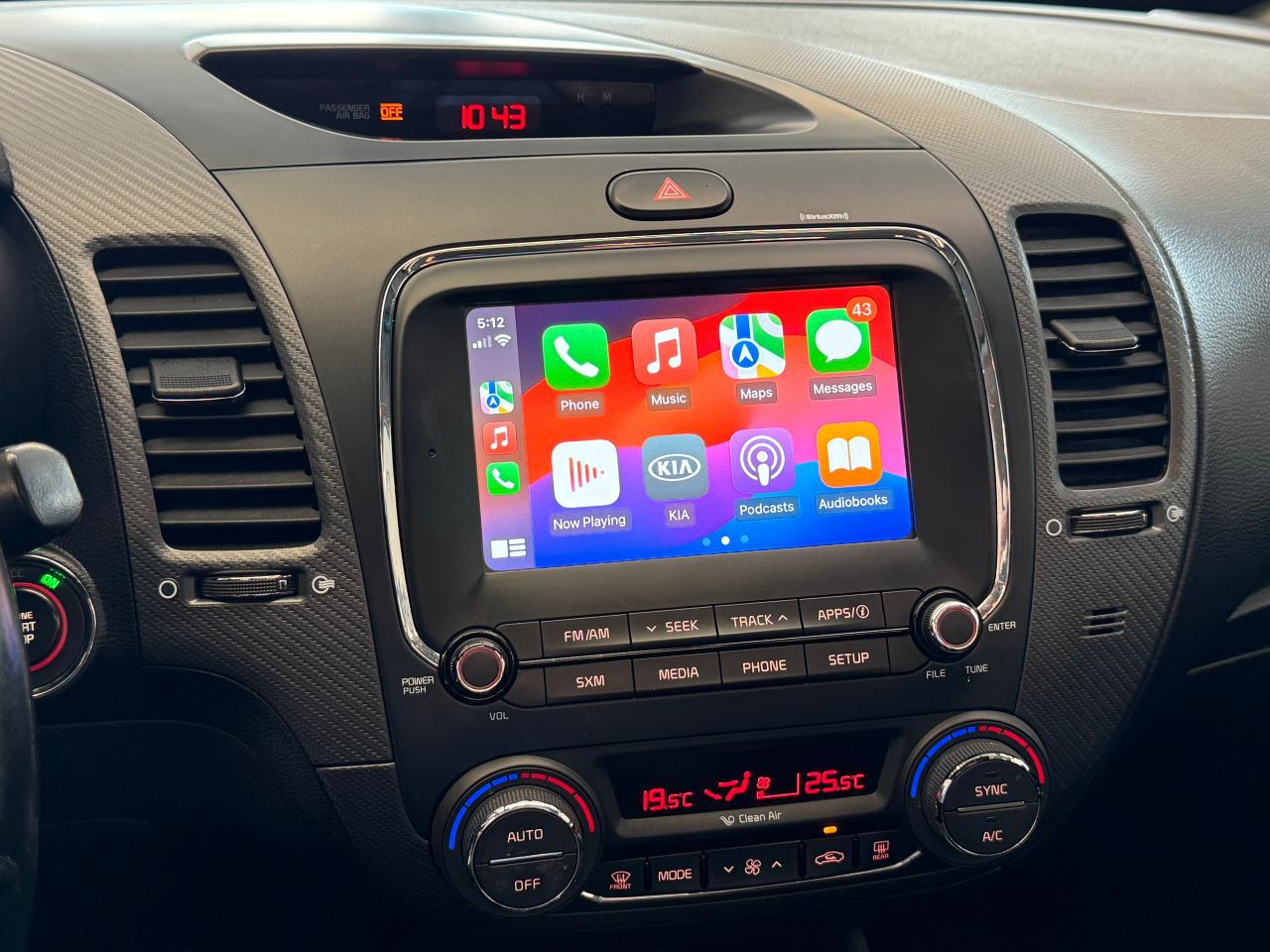 2018 Kia Forte EX+New Tires+ApplePlay+Camera+Heated Seats+A/C - Photo #11
